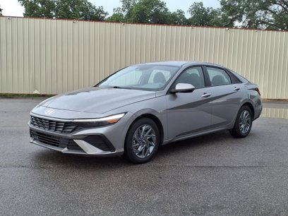 Used 2024 Hyundai Elantra SEL