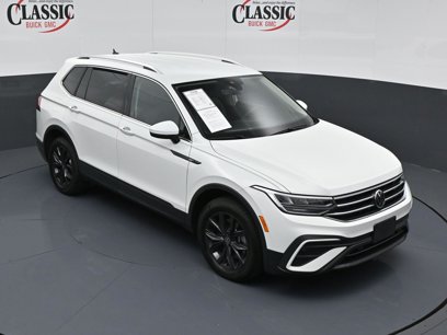 Used 2024 Volkswagen Tiguan SE