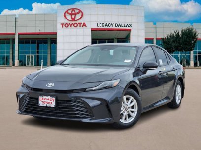 New 2025 Toyota Camry LE