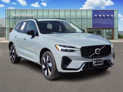 New 2025 Volvo XC60 T8 Plus w/ Protection Package Premier