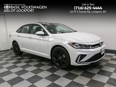 New 2025 Volkswagen Jetta SE