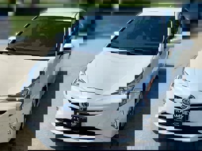 Used 2016 Toyota Prius Four Touring