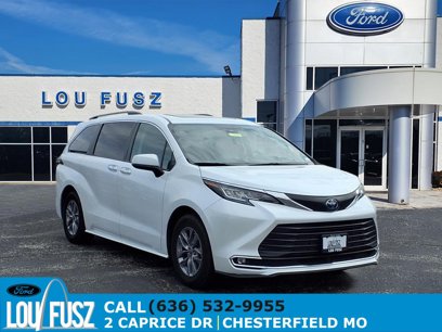 Used 2023 Toyota Sienna XLE