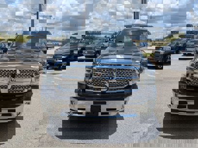 Used 2014 RAM 1500 Laramie w/ Convenience Group