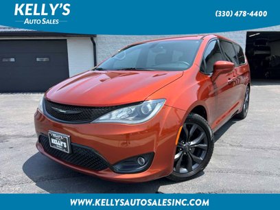 Used 2018 Chrysler Pacifica Touring Plus w/ S Appearance Package
