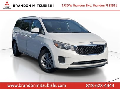 Used 2017 Kia Sedona LX w/ LX Essentials Premium Package