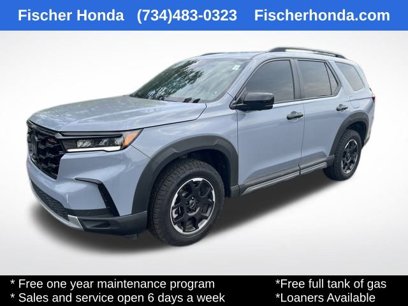 Used 2025 Honda Pilot TrailSport