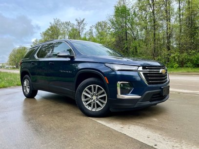 Used 2023 Chevrolet Traverse LT