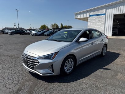 Used 2019 Hyundai Elantra SE w/ Cargo Package