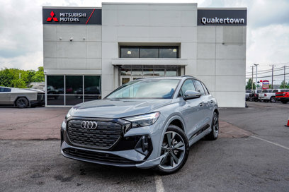 Used 2024 Audi Q4 e-tron Premium w/ Convenience Package