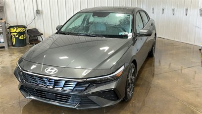 Used 2024 Hyundai Elantra Limited