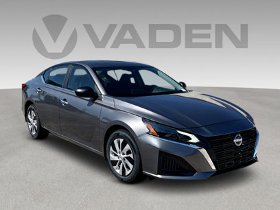 New 2025 Nissan Altima 2.5 S