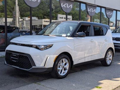 Used 2025 Kia Soul S