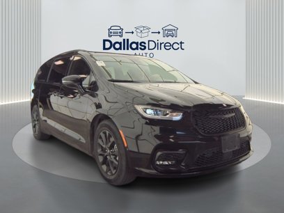 Used 2021 Chrysler Pacifica Touring-L w/ Uconnect Theater Family Group
