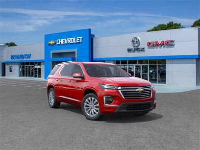 Used 2023 Chevrolet Traverse Premier w/ LPO, Floor Liner Package