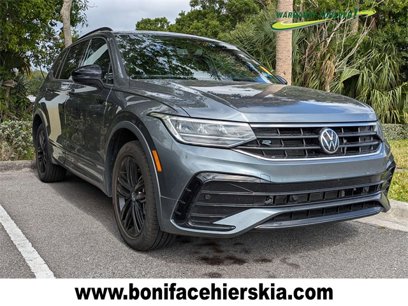Used 2022 Volkswagen Tiguan SE R-Line