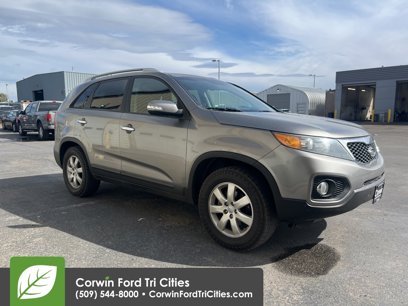 Used 2013 Kia Sorento LX w/ Convenience Pkg