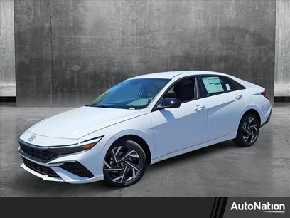 New 2025 Hyundai Elantra SEL