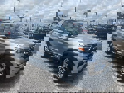 Certified 2024 Ford Explorer XLT w/ Equipment Group 202A
