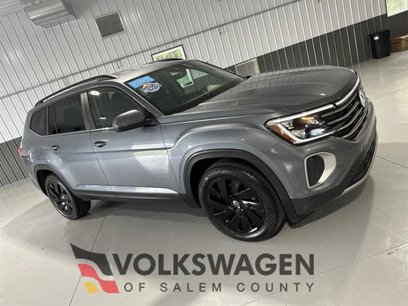 Certified 2024 Volkswagen Atlas SE w/ Black Wheel Package
