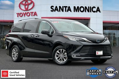 Certified 2023 Toyota Sienna XLE