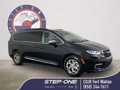 Certified 2023 Chrysler Pacifica Limited