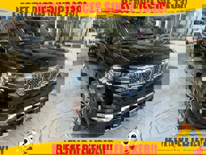 New 2024 Jeep Grand Wagoneer Series III w/ Rear Seat Video Group 1