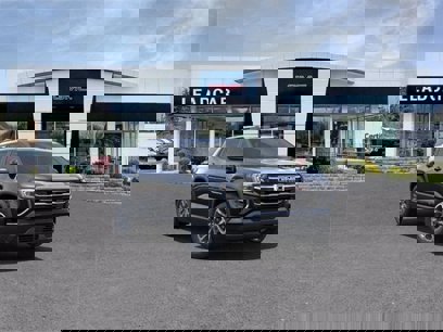 New 2025 GMC Terrain Elevation w/ Elevation Premium Package