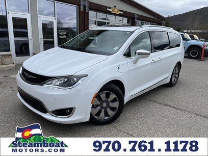 Used 2018 Chrysler Pacifica Limited w/ Advanced Safetytec Group