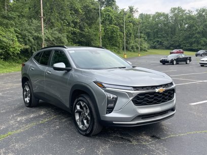 Certified 2025 Chevrolet Trax LT w/ LT Convenience Package