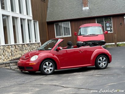 Used 2006 Volkswagen Beetle Convertible w/ Package 1