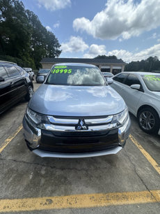 Used 2017 Mitsubishi Outlander SE