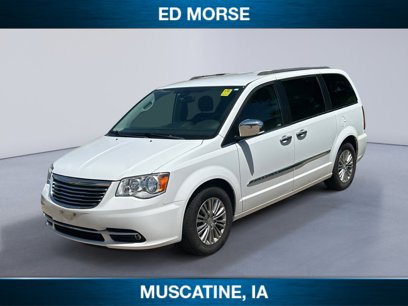 Used 2016 Chrysler Town & Country Touring-L w/ Driver Convenience Group