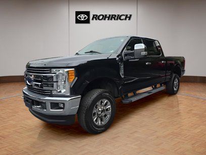 Used 2017 Ford F250 Lariat w/ Chrome Package