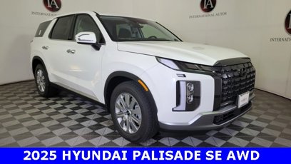 New 2025 Hyundai Palisade SE