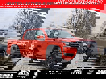 New 2025 Nissan Frontier PRO-4X w/ Pro Premium Package