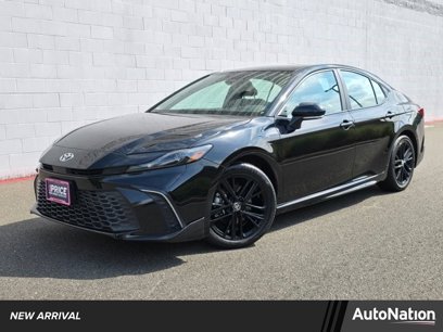 Used 2025 Toyota Camry SE