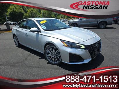 Used 2023 Nissan Altima 2.5 SL