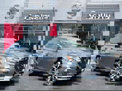 Used 2022 Nissan Altima 2.5 SR