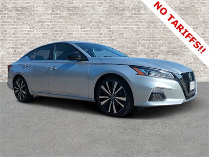 Used 2022 Nissan Altima 2.5 SR