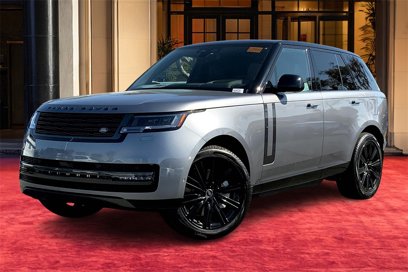 New 2025 Land Rover Range Rover SE