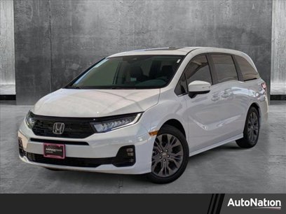New 2025 Honda Odyssey Touring