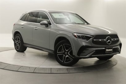 New 2025 Mercedes-Benz GLC 300