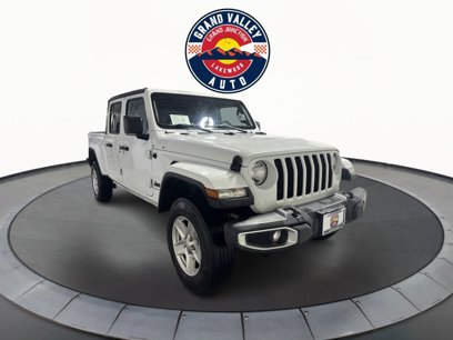 Used 2023 Jeep Gladiator Sport