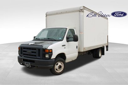 Used 2016 Ford E-350 and Econoline 350 Super Duty w/ Power Windows & Locks Group