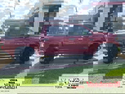 Used 2019 Toyota Tundra SR5 w/ SR5 Upgrade Package