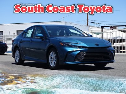 New 2025 Toyota Camry LE