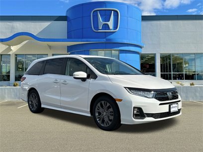 New 2025 Honda Odyssey Touring
