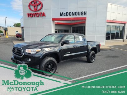 Used 2022 Toyota Tacoma SR5 w/ Technology Package