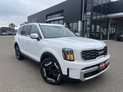 New 2024 Kia Telluride S w/ S Sunroof Package